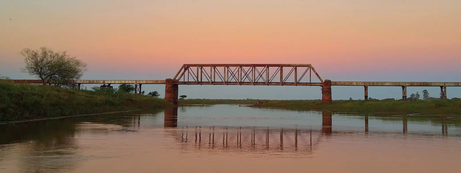 Puente ferroviario de San Roque sobre el río Santa Lucía